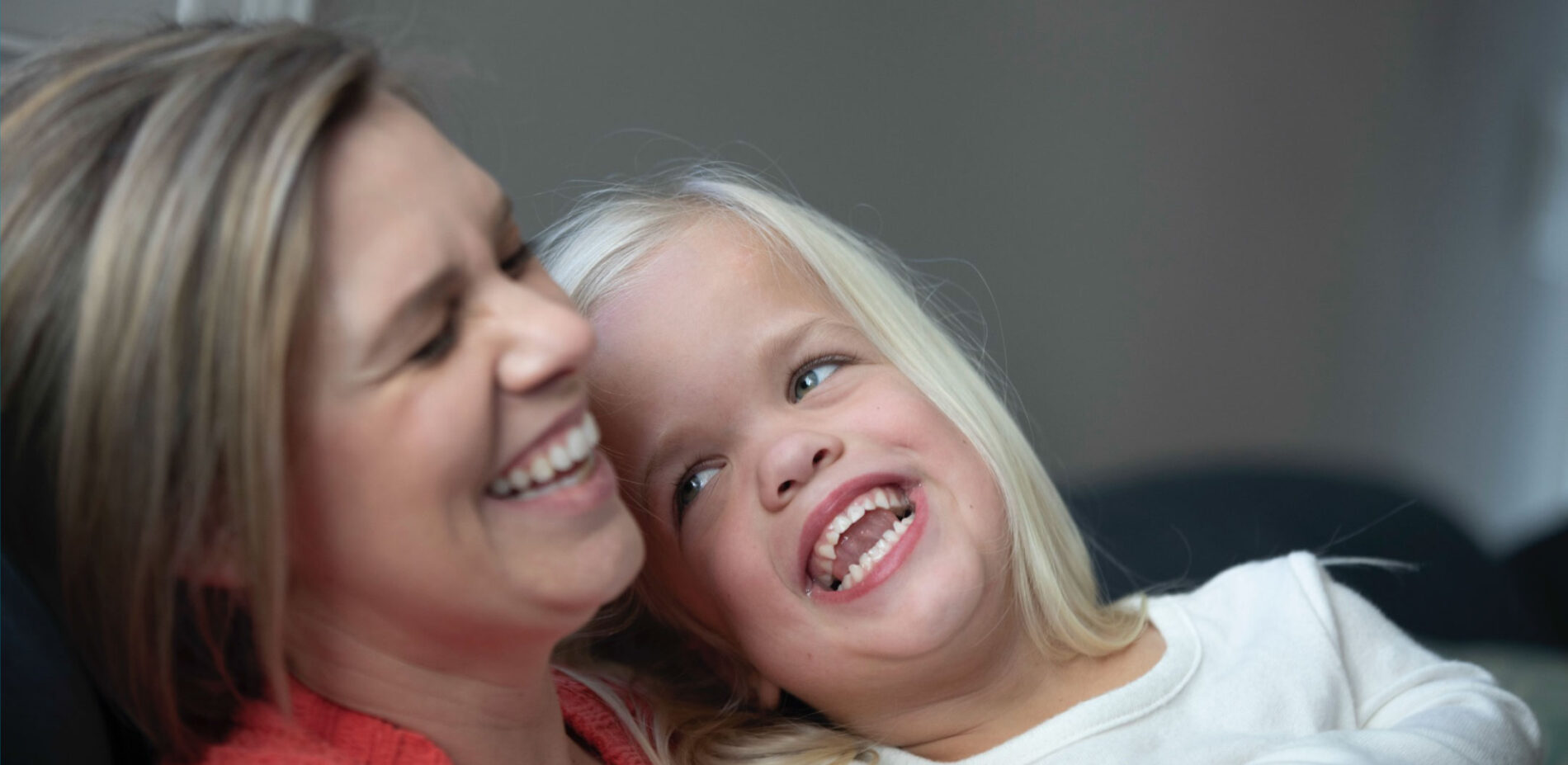 Image showing a mother with her girl